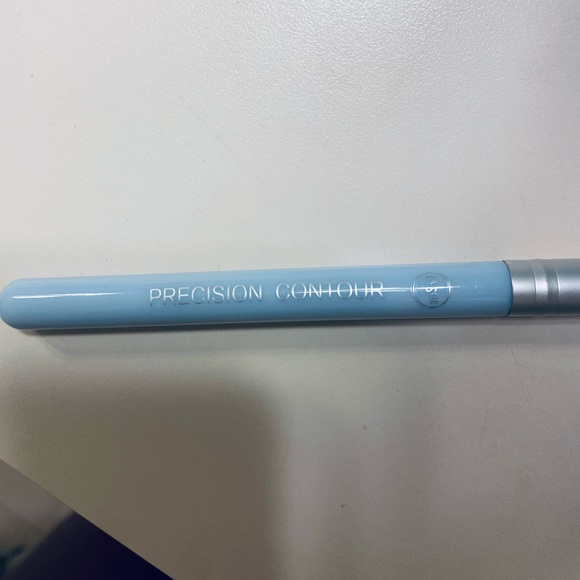 La Soie make up brush - Picture 2 of 6